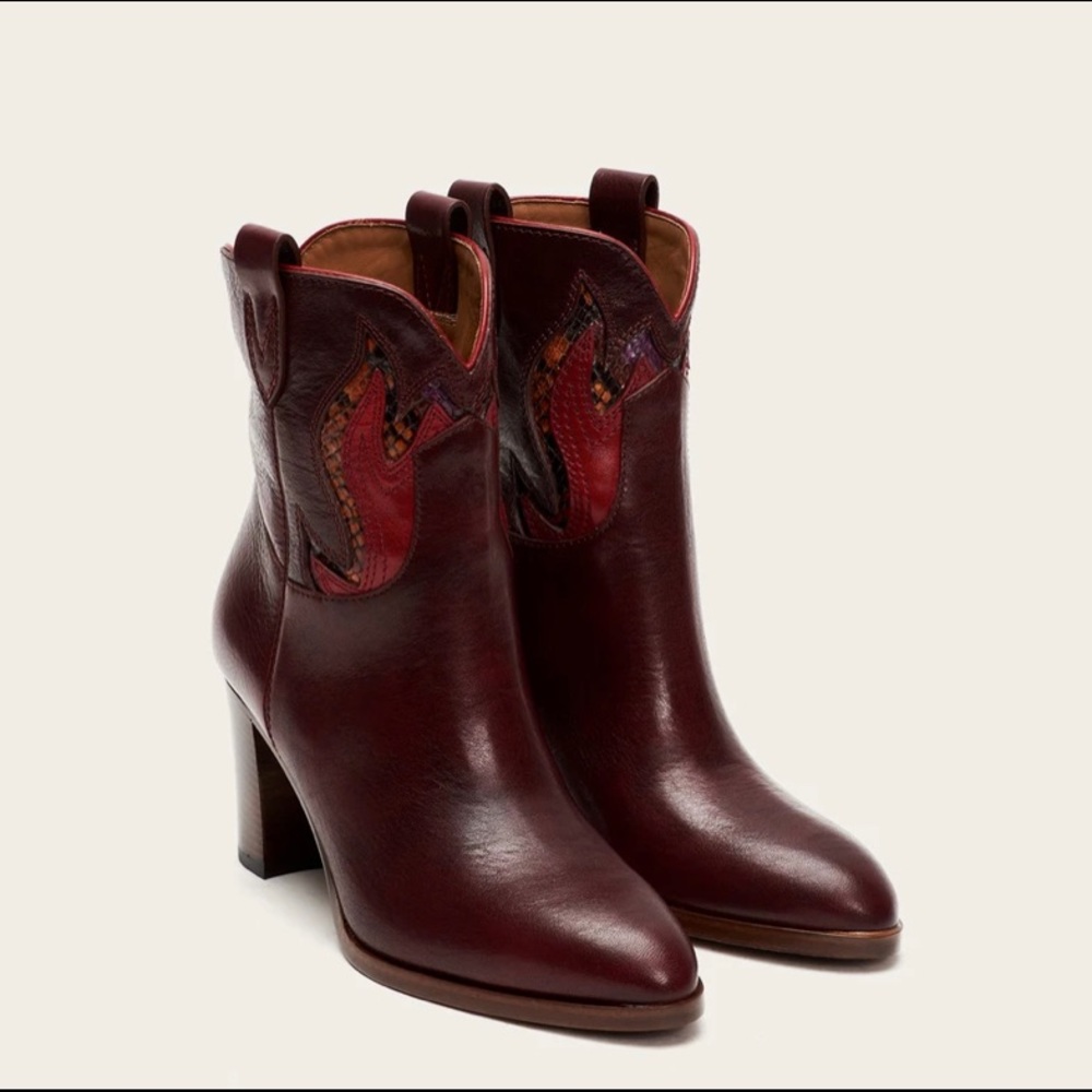 Frye ✨NIB✨ June Flame Short